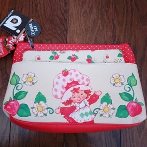 NWT Strawberry Shortcake Set Of 2 Red and Cream Makeup Bags Pouches